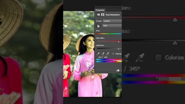 Change Clothe's Color in Photoshop смотреть онлайн