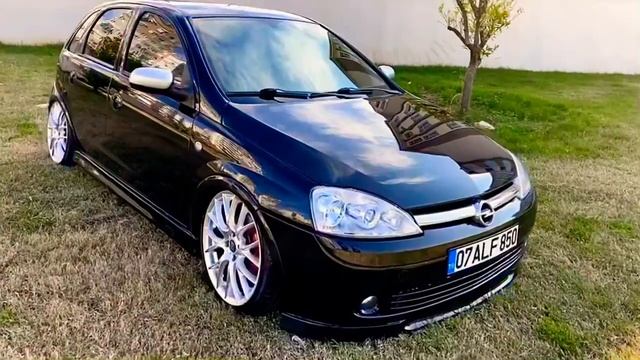Corsa C 1.8 GSİ смотреть онлайн