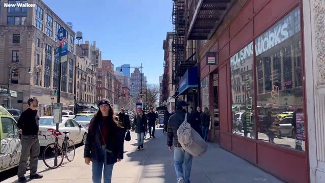 [4K]??NYC Walk?? Cherry Blossoms in Central Park & Upper West Side Flea Market | April 2023 смотреть онлайн