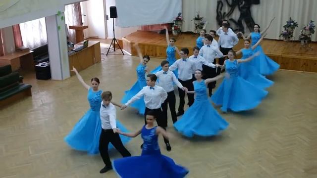 Київський вальс ліцей № 144 смотреть онлайн