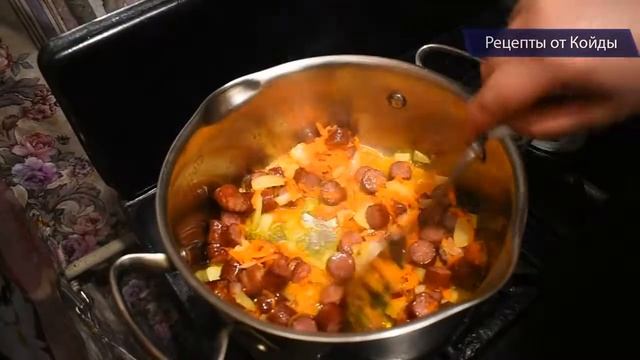 Популярный СУП, который нравиться всем. Готовим Сырный суп с охотничьими колбасками смотреть онлайн