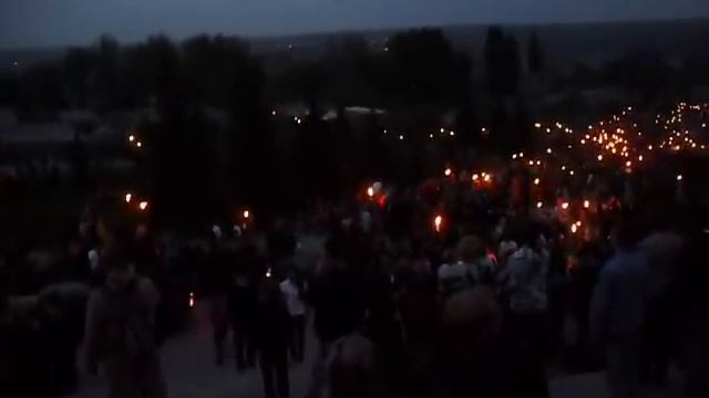 УКРАИНА. г. ИЗЮМ. ДЕНЬ ПОБЕДЫ 2011 г.( Е. Галкина) смотреть онлайн