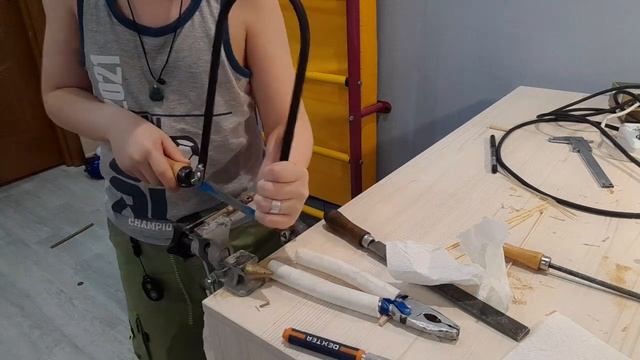 Простая флейта из деревянной палочки своими руками смотреть онлайн