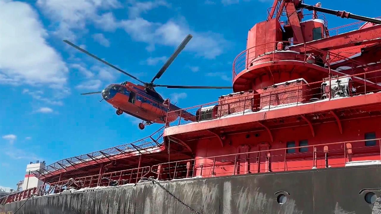 Масштабные учения МЧС проходят в Арктике смотреть онлайн