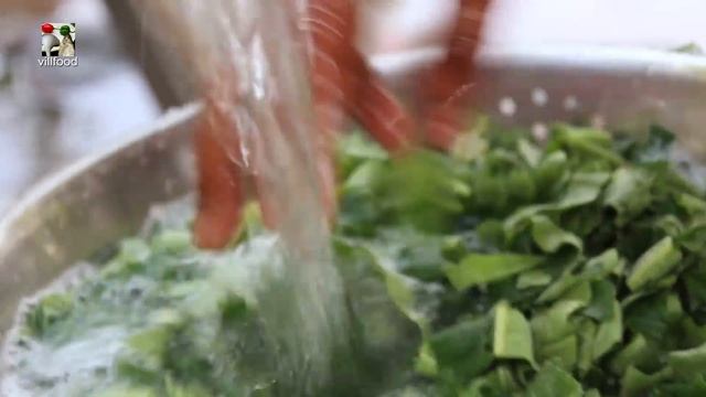 Village Food - Healthy Lau Shak Recipe by Grandmother | Cooking Natural Gourd Spinach смотреть онлайн