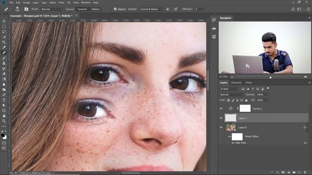 Using High Pass Layers to Sharpen? A Smarter Trick in Photoshop смотреть онлайн