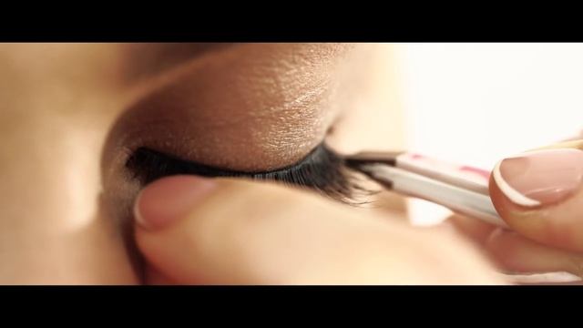 Как клеить ресницы RMLashes. смотреть онлайн