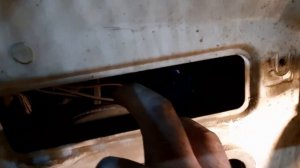 УАЗ Патриот дует холодный воздух в ноги и бардачок