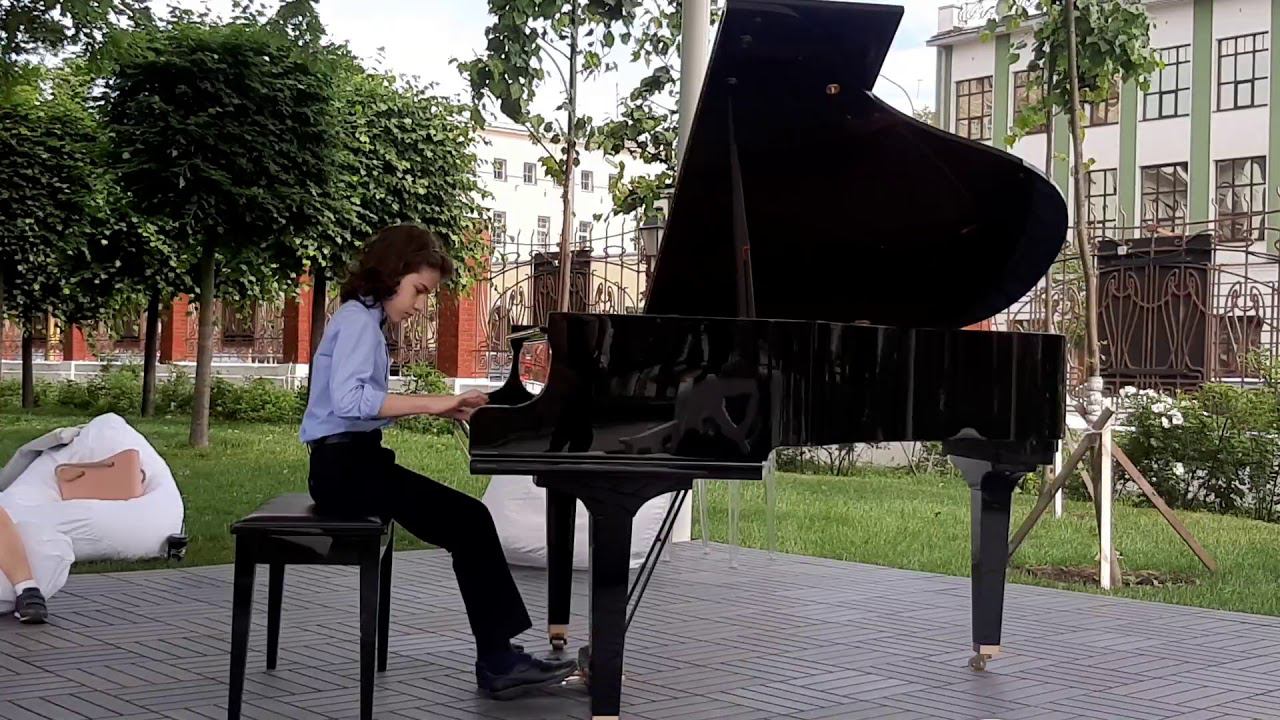 П. Чайковский В деревне из цикла "12 пьес средней трудности для фортепиано" ор 40 №7 смотреть онлайн