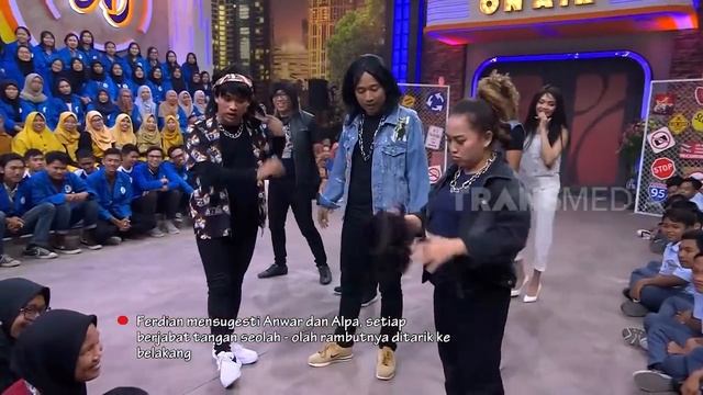 ANWAR DAN MPOK ALPA RAMBUTNYA DITARIK PENUNGGU STUDIO | OPERA VAN JAVA (30/07/19) PART 5 смотреть онлайн