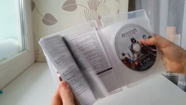 Assassin's Creed 2 ACII White Edition Unboxing смотреть онлайн