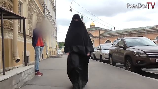 Прогулка в никабе . (Реакции) смотреть онлайн