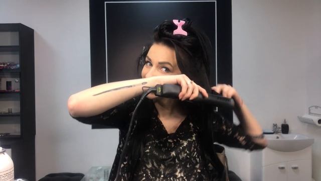 Быстрые локоны, разновидность кудряшек, распадающие локоны.