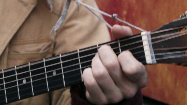 Raising The Dead - Johnny Flynn Live in Paris смотреть онлайн