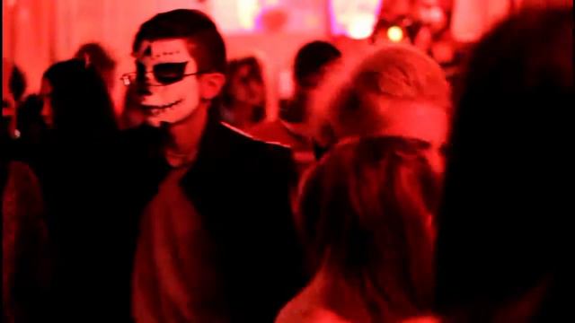 Halloween party 2018 смотреть онлайн