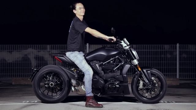 2021 Ducati XDiavel | Motorcycle Review смотреть онлайн