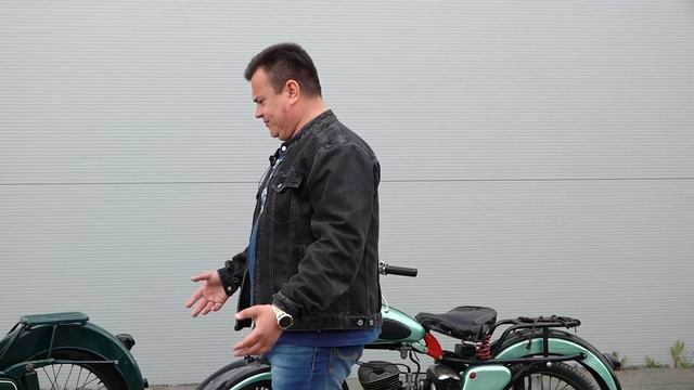 Мотоциклы DKW RT125, Минск М1А и М1М. С них началась история ММЗ в 1951 году. смотреть онлайн