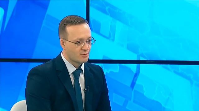 «Открытое правительство»: министр строительства и ЖКХ Алтайского края Иван Гилев смотреть онлайн