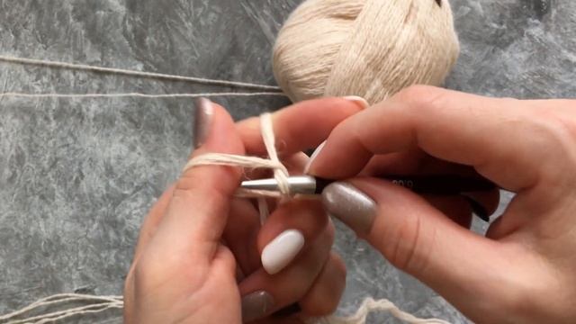 ЭТОТ СНУД СМОЖЕТ СВЯЗАТЬ КАЖДЫЙ! ПЛАТОЧНАЯ ВЯЗКА БЕЗ СТЫКА! KNITTED HAT смотреть онлайн