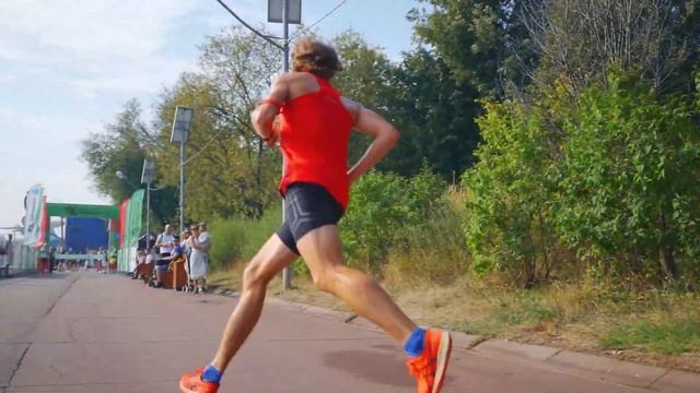 «Перекрёсток» устроил «Забег чемпионов» смотреть онлайн