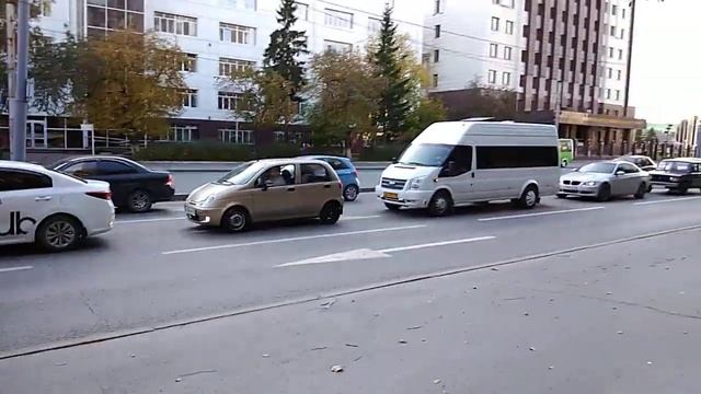Обзорное видео локации. г. Тюмень, ул. Ленина, 83 смотреть онлайн