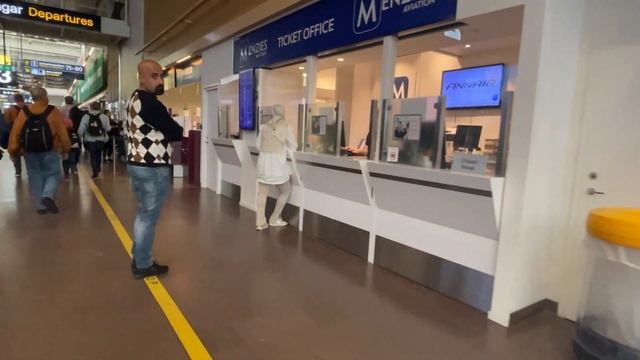 ABSURDLY LONG SECURITY QUEUES at STOCKHOLM ARLANDA Airport JUNE 2022 смотреть онлайн