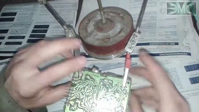 "Третья Рука" самодельный держатель для пайки (Обзор) смотреть онлайн