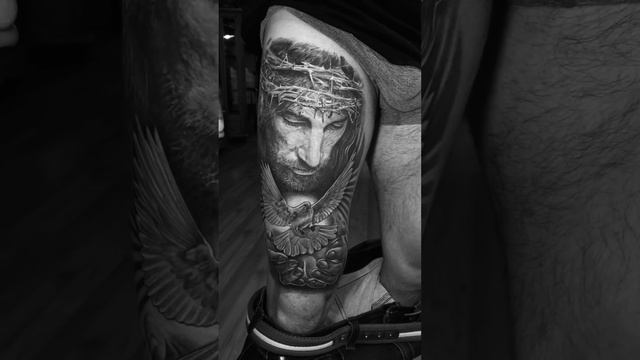 Tattoo feita aqui em Pelotas-RS. #tattoo #jesus #fé #art #tatuagem смотреть онлайн