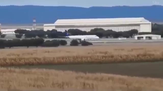 Аварийная посадка Embraer E190 на авиабазе Бежа 11.11.18