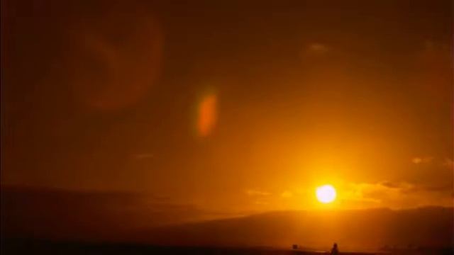 МЕЖДУ СТРОК. Слова – Наталия Ядохина. Музыка, исполнение, видеоряд – Александр Ломтев смотреть онлайн