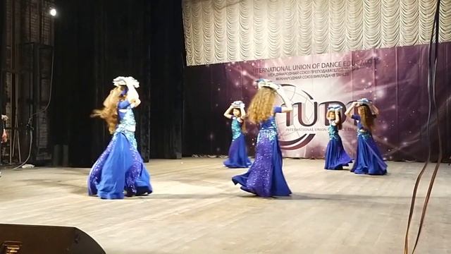Детский восточный танец с подносами "Колыбельная для маленькой птички" смотреть онлайн
