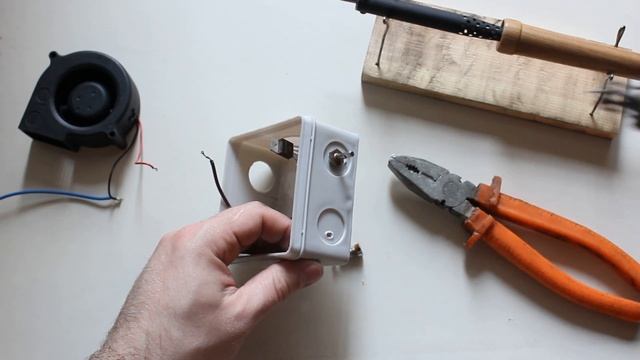 DIY. Нагнетатель воздуха для дымогенератора. Вентиляторный блок своими руками. смотреть онлайн
