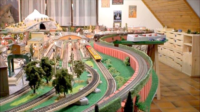 MÄRKLIN 800, ALT GÜTERWAGEN, HR 800, modelleisenbahn, model trains, vintage, nostalgie смотреть онлайн