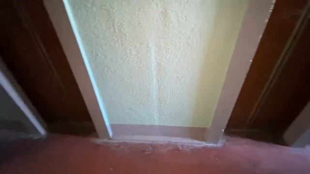 (Переснято) Лифты МЛЗ 1988 г.в. V=1 м/с Q=320 кг. смотреть онлайн