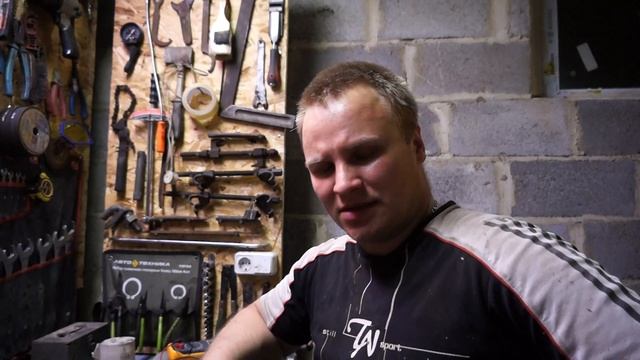 обзор клещей TOPEX 32d856  зажимные, 225 мм, закругленные губки, прорезиненные