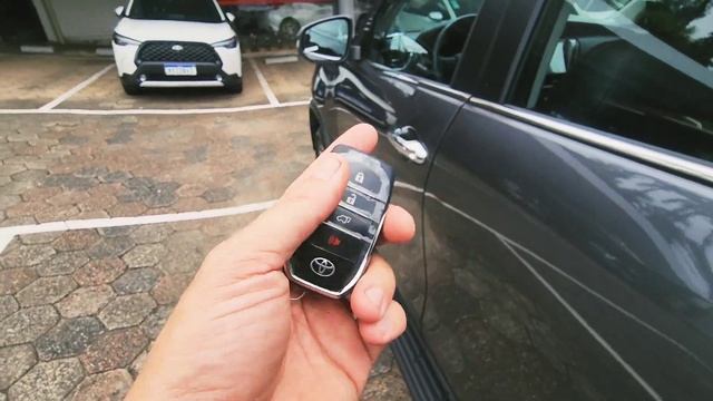 TOYOTA SW4 SRX PLATINUM 2024 TURBO DIESEL 4X4 0KM 7 LUGARES COM NOVO VISUAL DETALHES DO INTERIOR смотреть онлайн