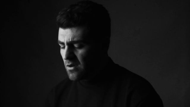 Alexan Asryan - Indz Varela Na (Ինձ վառելա նա՛)