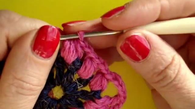 Вязание крючком Урок 247 Как вязать квадрат Crochet granny square смотреть онлайн
