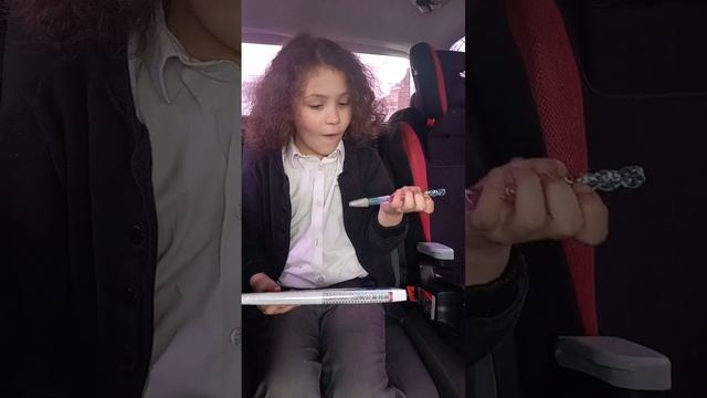 Surprise gift for Sophy. craft kit. blind react смотреть онлайн