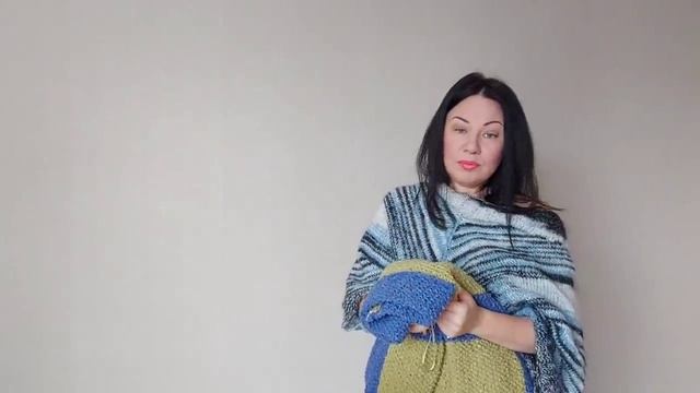 Букле с пайетками для бомбера Кучинелли смотреть онлайн