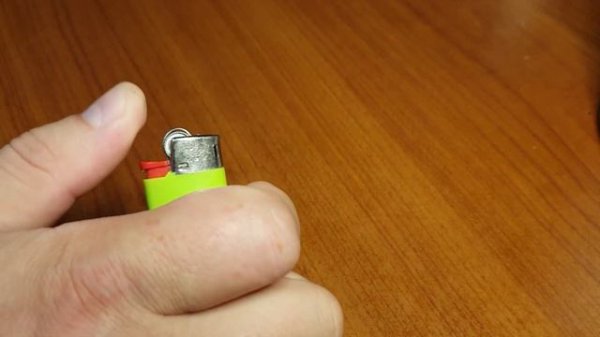Как пользоваться зажигалкой