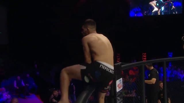 BYE 10: Севак Аракелян vs. Камран Мамедов | Sevak Arakelyan vs. Kamran Mamedov смотреть онлайн