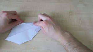 Как сделать зайца из бумаги. Оригами заяц из бумаги. Зайчик из бумаги