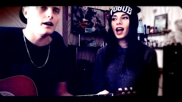 Очень крутое и весёлое исполнение ПОЛОВИНКИ под гитару. смотреть онлайн