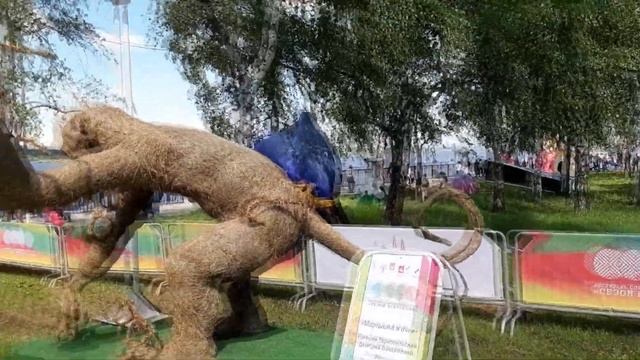 Соломенные скульптуры как отдельный вид искусства. Straw sculptures like separate art form. смотреть онлайн