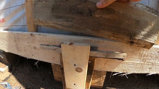 Каркасник 6х4. Часть #2. Как одному, обшивать стены, доской 6 метров. Продолжаем стройку. смотреть онлайн