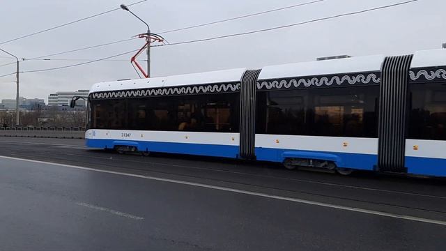 Трамвай 71-931М 