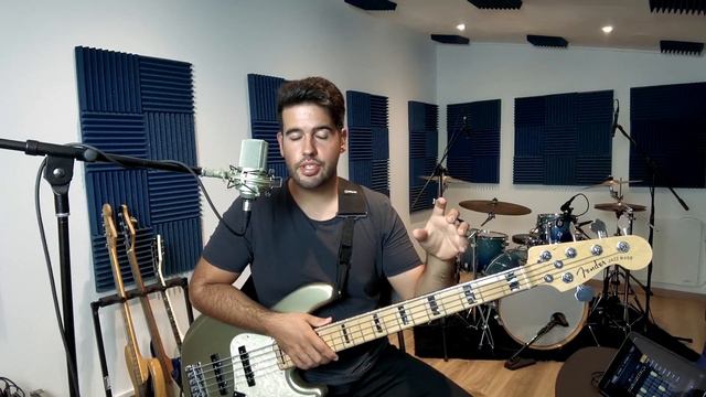 2 Exercícios de Percepção de tempo - Tiago Mourão Bass Lessons смотреть онлайн