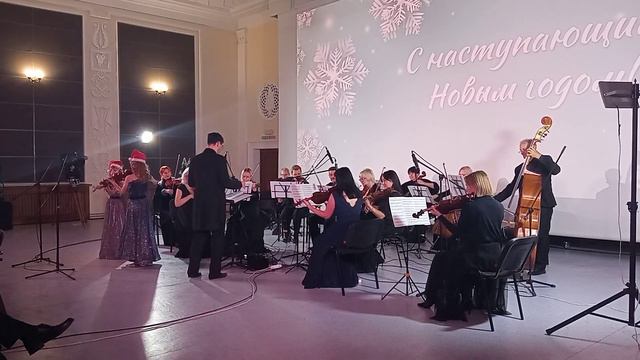 Л. Андерсон Пустячок исполняет скрипичный дуэт Фесенко Анастасия и Фесенко Елена смотреть онлайн