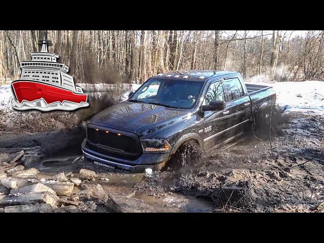 Едем к экскаваторам, бездорожье на Audi Q7, Nissan X-trail, Peugeot Traveller 4x4, Dodge Ram смотреть онлайн